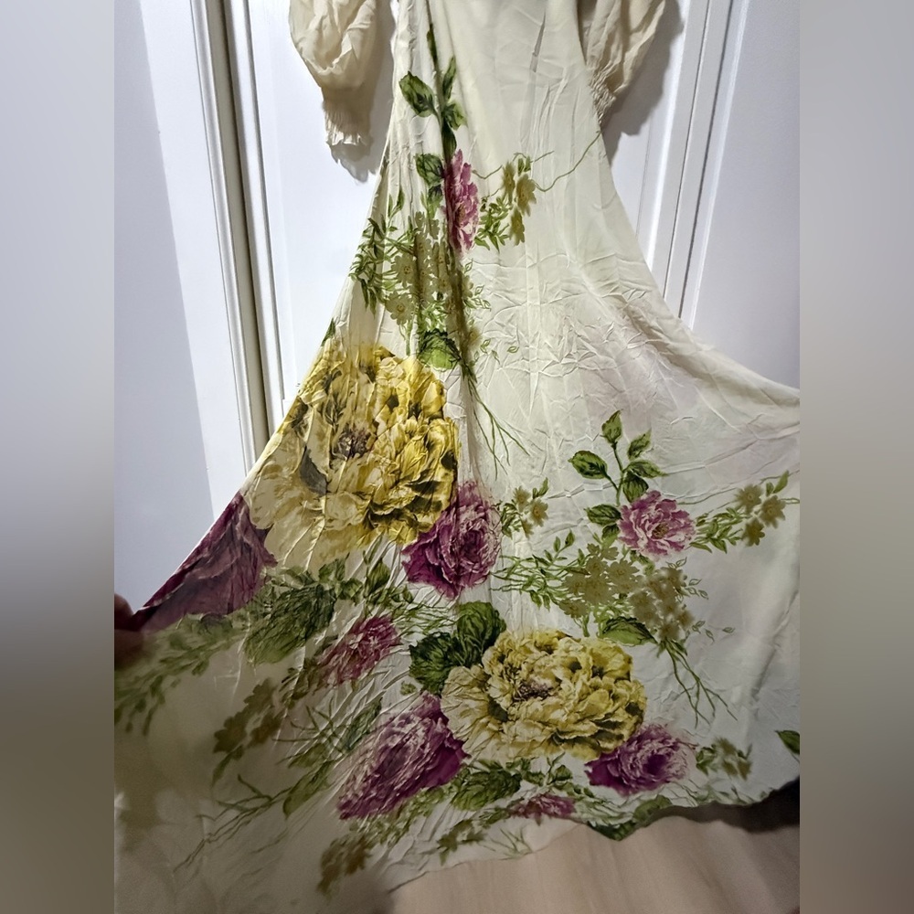 Elegant Cream Floral Maxi Dress with Green and Pink Accents - Picture 15 of 15